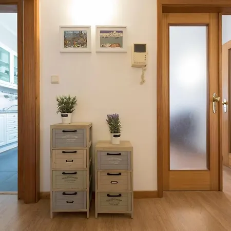 Lovelystay - The Porto Getaway Duplex - Free Parking Exterior foto