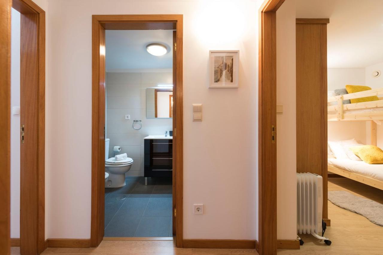 Lovelystay - The Getaway Duplex - Free Parking Apartment *